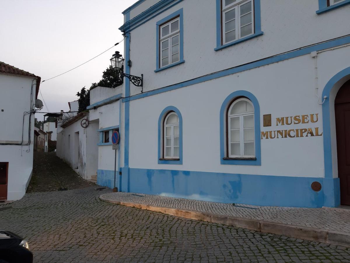 Casa Barbara - No Centro Historico De Aljezur Βίλα Εξωτερικό φωτογραφία