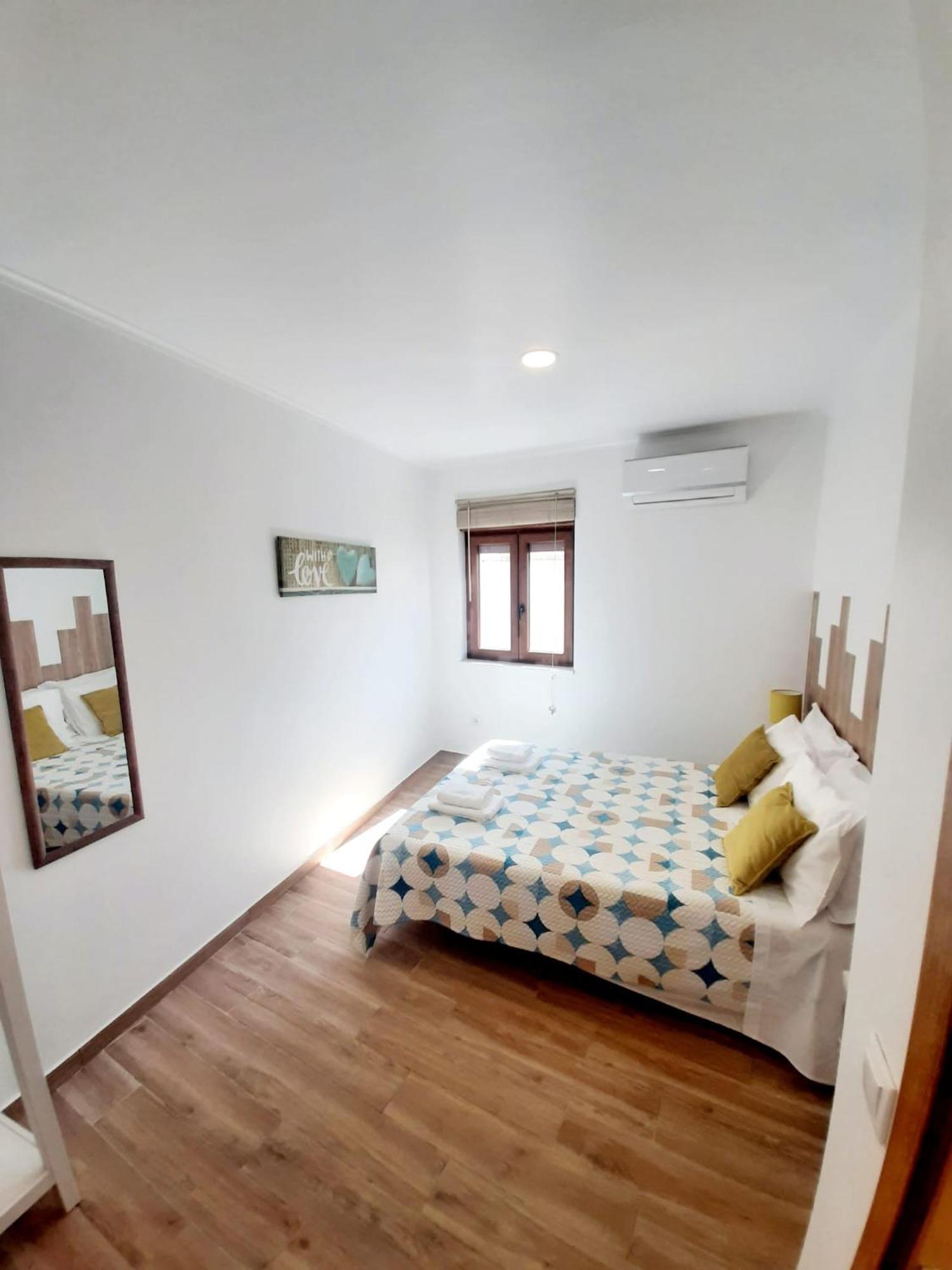 Casa Barbara - No Centro Historico De Aljezur Βίλα Εξωτερικό φωτογραφία